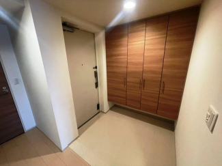 【玄関】