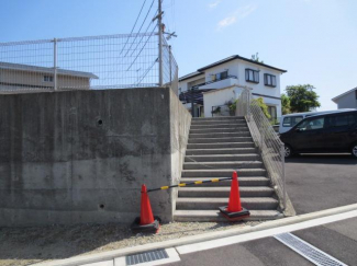 松山市朝日ケ丘２丁目の売地の画像