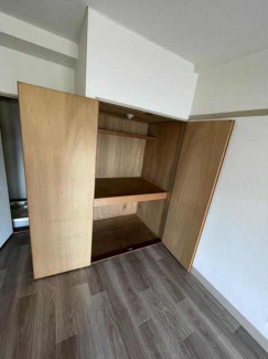 松山市平和通１丁目のマンションの画像