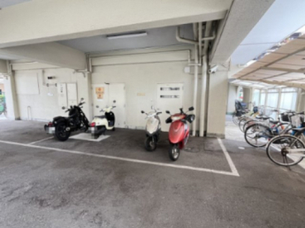 バイク置場