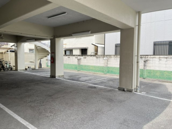 カースペースがあります