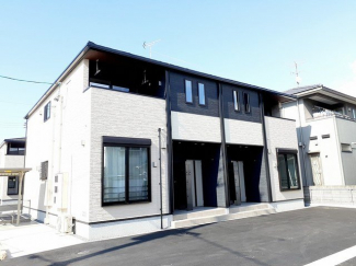 落ち着いた雰囲気の外観です