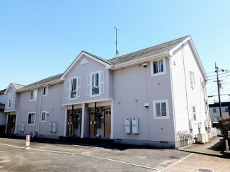落ち着いた雰囲気の外観です
