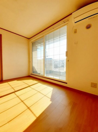 明るい室内です
