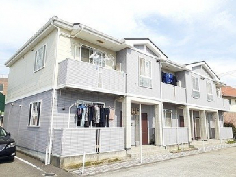 落ち着いた雰囲気の外観です
