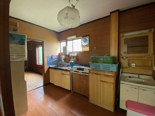 母屋の台所