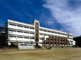 神戸市立多聞東中学校まで705m