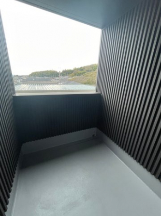 【バルコニー】