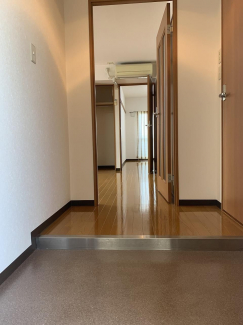 【玄関】