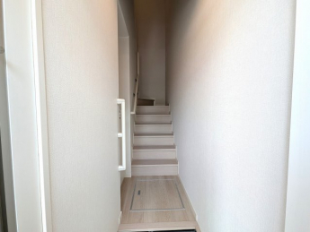 【玄関】