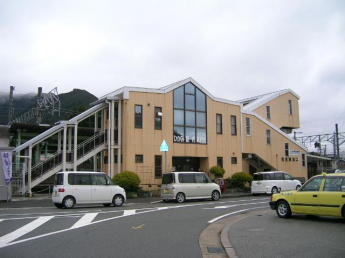 石生駅まで200ｍ
