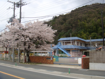 東保育園まで1,250ｍ