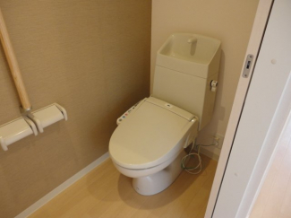シャワー付トイレ