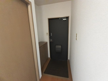 【玄関】