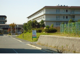 ささやま医療センター様まで1400m