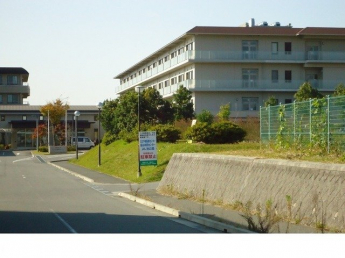 ささやま医療センター様まで1400m