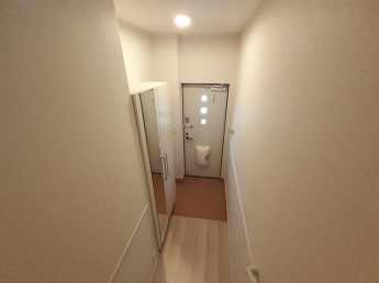 【玄関】