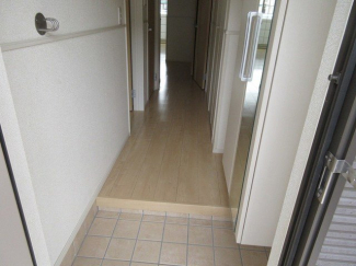 【玄関】