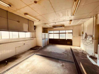 東近江市札の辻１丁目の店舗一戸建ての画像