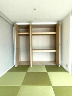 収納たっぷりの4.5帖の畳スペースです！畳交換済み！