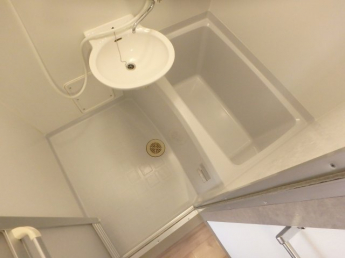日々の疲れを癒すお風呂付です