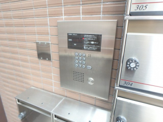 オートロックつきです