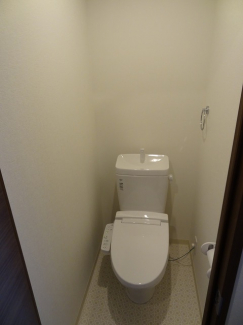 清潔感のあるトイレです。