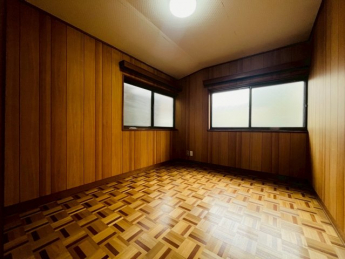 【寝室】