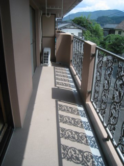 【バルコニー】