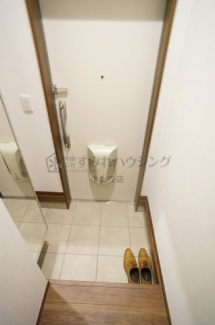 【玄関】