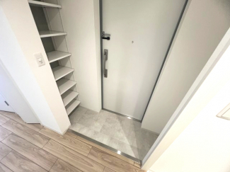 【玄関】