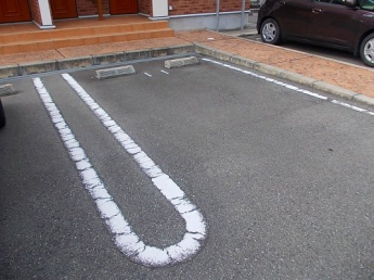 【駐車場】