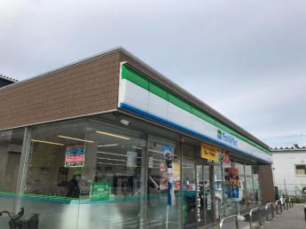 ファミリーマート元浜町一丁目店まで606ｍ
