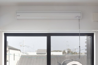 明るい色調の室内です