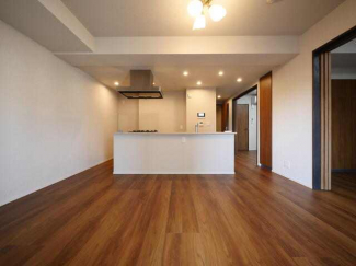 レーベン松山三番町　ＯＮＥ　ＴＯＷＥＲの画像