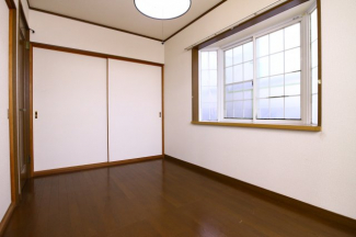 【寝室】