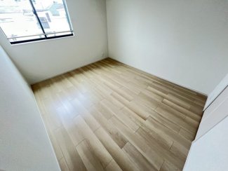 【寝室】