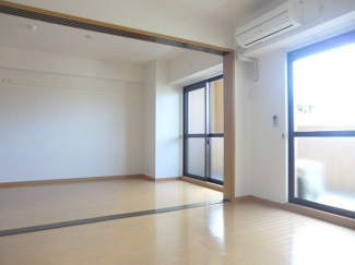 おしゃれな居間です