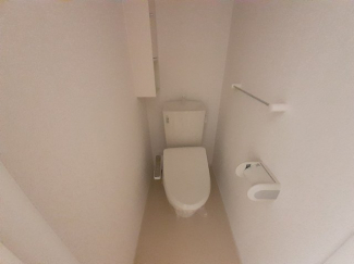 コンパクトで使いやすいトイレです