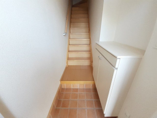 落ち着いた玄関です