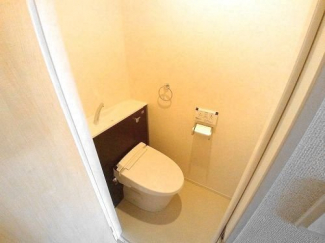 落ち着いたトイレです