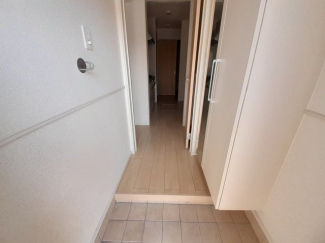 落ち着いた玄関です