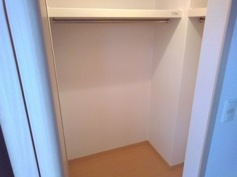 たっぷりとした収納スペースです