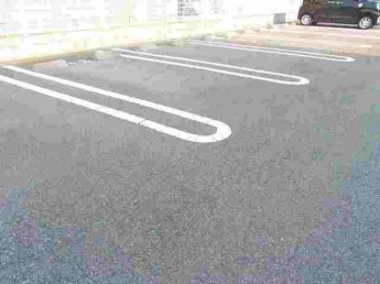 駐車場に車を止められます