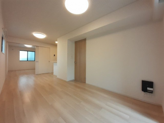 明るい室内です