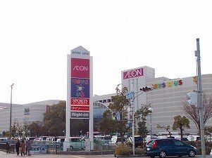 リバーシティまで1700m