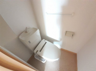 ゆったりとした空間のトイレです