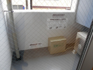落ち着いた時間を過ごせるバルコニーです