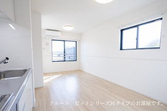 ゆったり過ごせる居間です