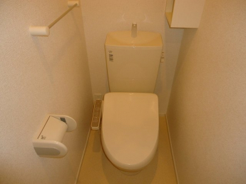 シンプルで使いやすいトイレです
